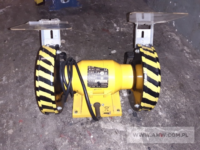 Sprzęt warsztatowy - pakiet zawierający 5 poz. asort. (wg oddzielnego wykazu), w tym: napełniacz oleju oraz szlifierki stołowe 